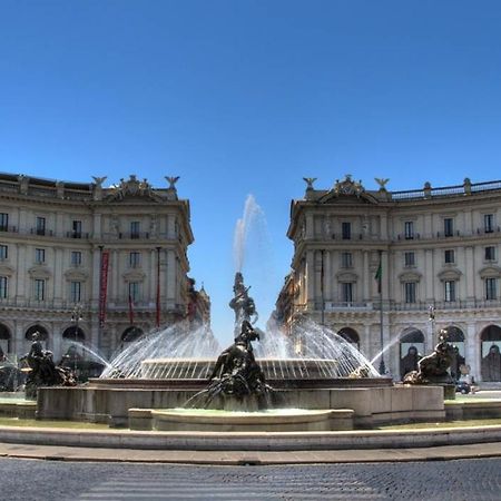 Charme & Chic Nazionale Otel Roma Dış mekan fotoğraf