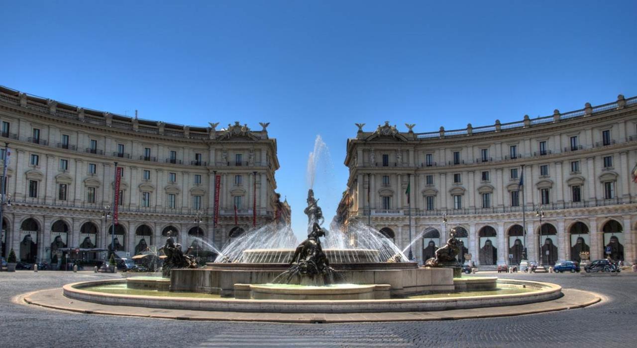 Charme & Chic Nazionale Otel Roma Dış mekan fotoğraf