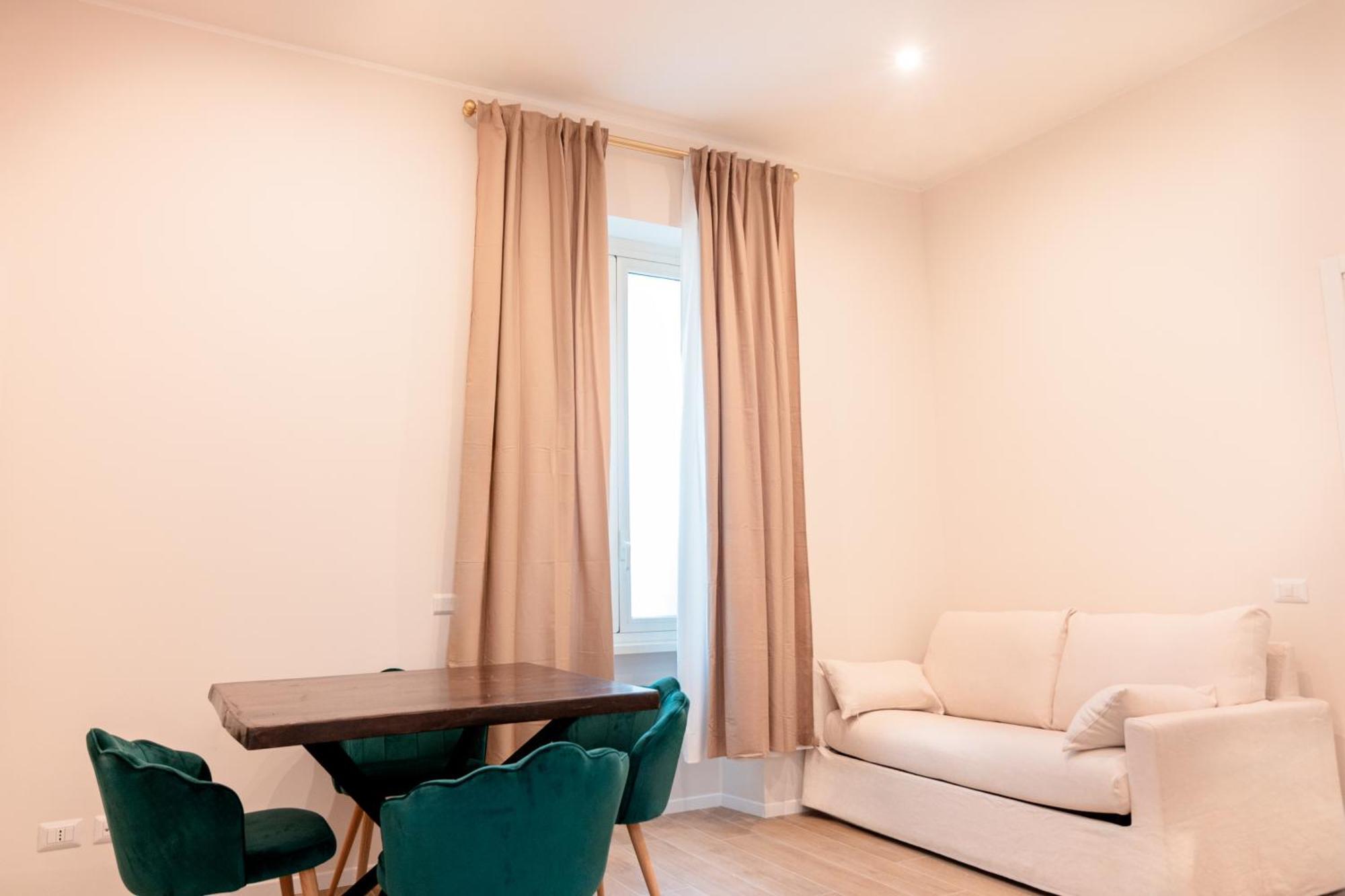 Charme & Chic Nazionale Otel Roma Dış mekan fotoğraf